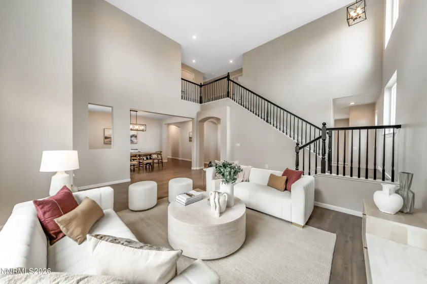 2880 Thistle Belle, Sparks, Nevada 89436, 5 Bedrooms Bedrooms, ,4 BathroomsBathrooms,Residential,Residential,Thistle Belle,260001724