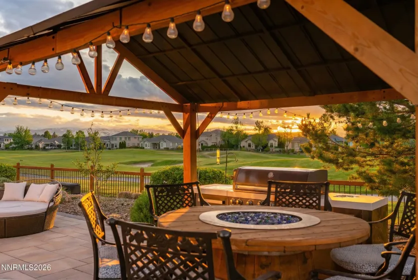 2880 Thistle Belle, Sparks, Nevada 89436, 5 Bedrooms Bedrooms, ,4 BathroomsBathrooms,Residential,Residential,Thistle Belle,260001724