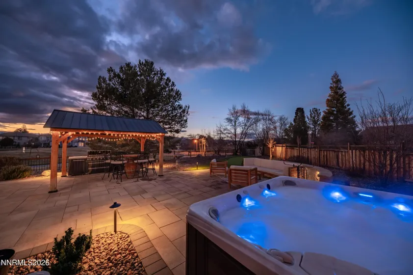 2880 Thistle Belle, Sparks, Nevada 89436, 5 Bedrooms Bedrooms, ,4 BathroomsBathrooms,Residential,Residential,Thistle Belle,260001724