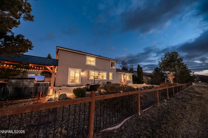 2880 Thistle Belle, Sparks, Nevada 89436, 5 Bedrooms Bedrooms, ,4 BathroomsBathrooms,Residential,Residential,Thistle Belle,260001724