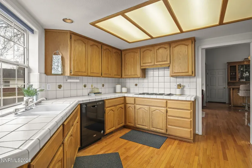 1636 Mackland, Minden, Nevada 89423, 3 Bedrooms Bedrooms, ,3 BathroomsBathrooms,Residential,Residential,Mackland,260001727