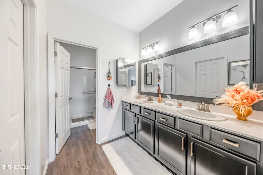 6443 June Bug, Sparks, Nevada 89436, 3 Bedrooms Bedrooms, ,2 BathroomsBathrooms,Residential,Residential,June Bug,260001730