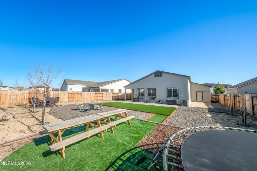 6443 June Bug, Sparks, Nevada 89436, 3 Bedrooms Bedrooms, ,2 BathroomsBathrooms,Residential,Residential,June Bug,260001730