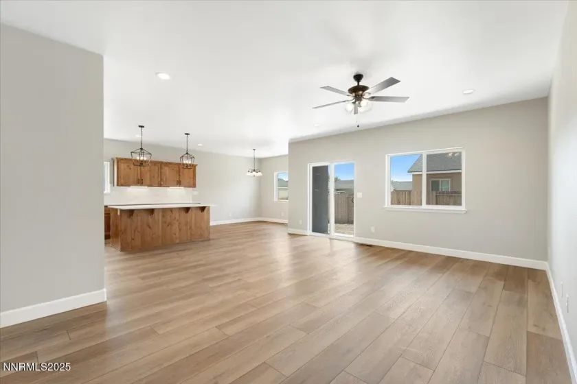 815 Great Basin, Fallon, Nevada 89406, 3 Bedrooms Bedrooms, ,2 BathroomsBathrooms,Residential,Residential,Great Basin,250057519