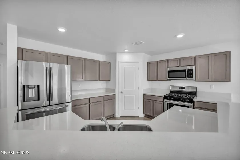 251 Misty, Dayton, Nevada 89403, 3 Bedrooms Bedrooms, ,2 BathroomsBathrooms,Residential,Residential,Misty,260001734