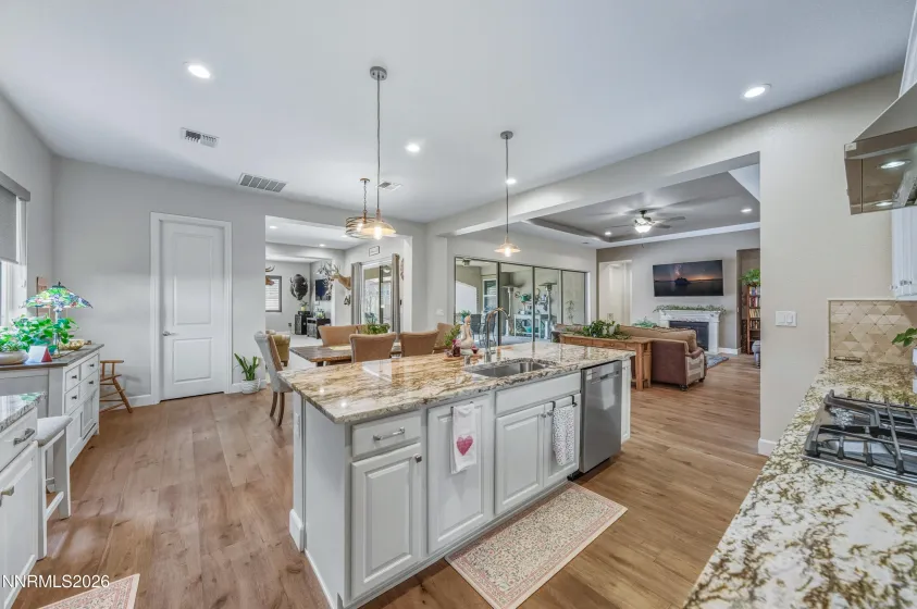 2468 Sparstone, Reno, Nevada 89521, 3 Bedrooms Bedrooms, ,4 BathroomsBathrooms,Residential,Residential,Sparstone,260001735