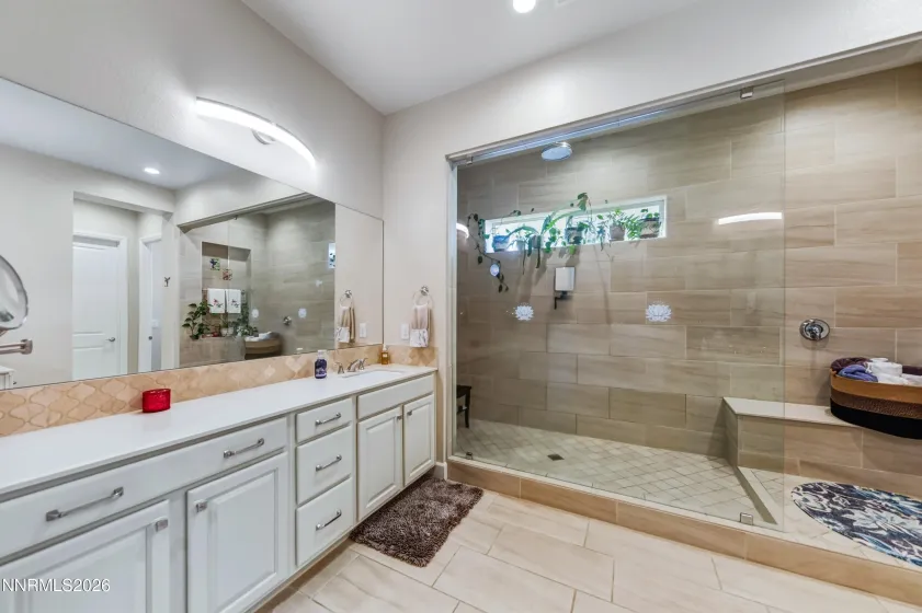 2468 Sparstone, Reno, Nevada 89521, 3 Bedrooms Bedrooms, ,4 BathroomsBathrooms,Residential,Residential,Sparstone,260001735