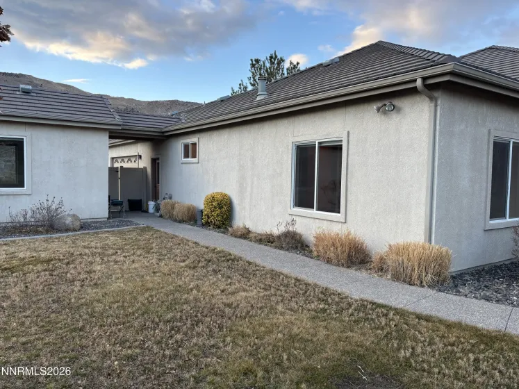 12020 Ocean View, Sparks, Nevada 89441, 5 Bedrooms Bedrooms, ,4 BathroomsBathrooms,Residential,Residential,Ocean View,260001736