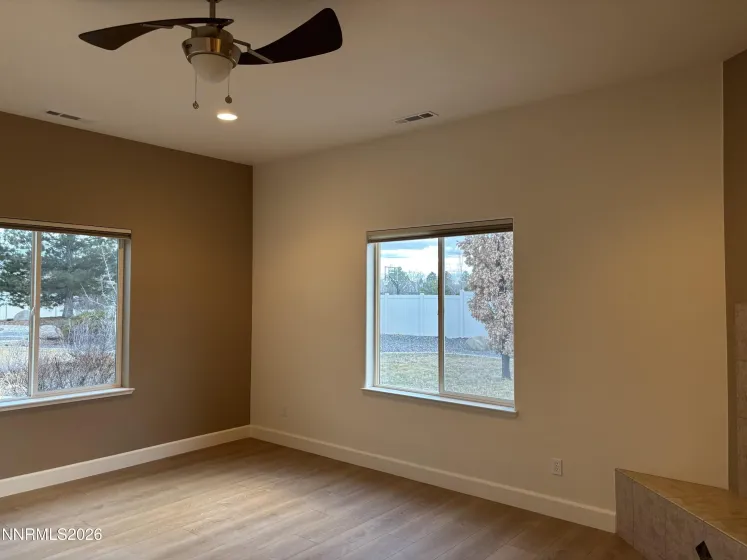 12020 Ocean View, Sparks, Nevada 89441, 5 Bedrooms Bedrooms, ,4 BathroomsBathrooms,Residential,Residential,Ocean View,260001736