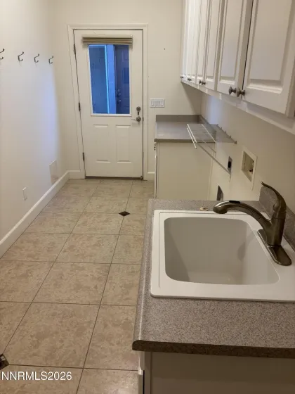 12020 Ocean View, Sparks, Nevada 89441, 5 Bedrooms Bedrooms, ,4 BathroomsBathrooms,Residential,Residential,Ocean View,260001736