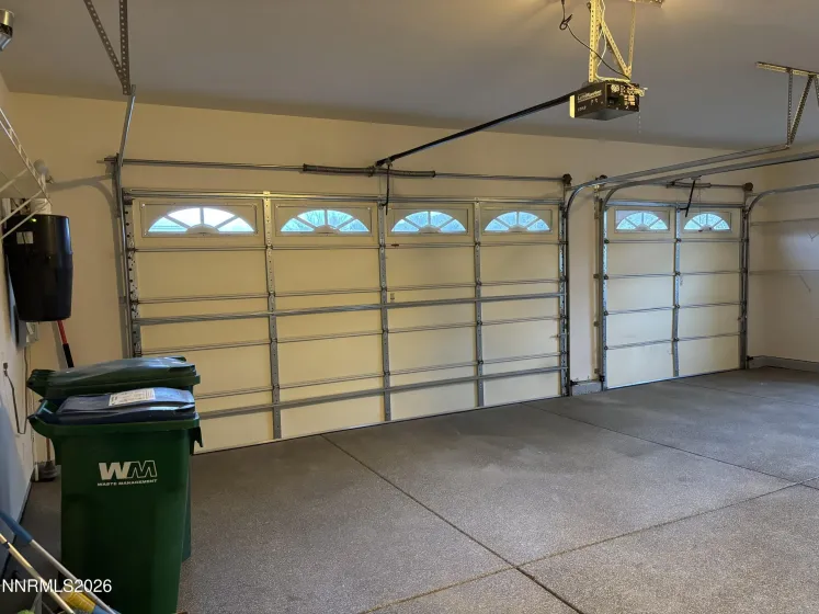 12020 Ocean View, Sparks, Nevada 89441, 5 Bedrooms Bedrooms, ,4 BathroomsBathrooms,Residential,Residential,Ocean View,260001736