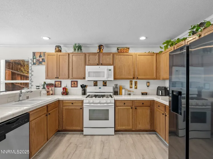 1921 Driver, Fernley, Nevada 89408, 3 Bedrooms Bedrooms, ,2 BathroomsBathrooms,Residential,Residential,Driver,260001737