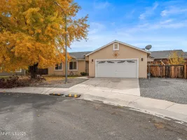 1921 Driver, Fernley, Nevada 89408, 3 Bedrooms Bedrooms, ,2 BathroomsBathrooms,Residential,Residential,Driver,260001737