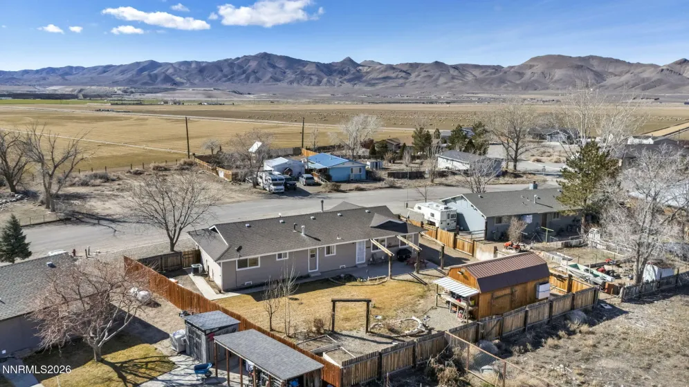 11 Penrose, Yerington, Nevada 89447, 3 Bedrooms Bedrooms, ,2 BathroomsBathrooms,Residential,Residential,Penrose,260001742
