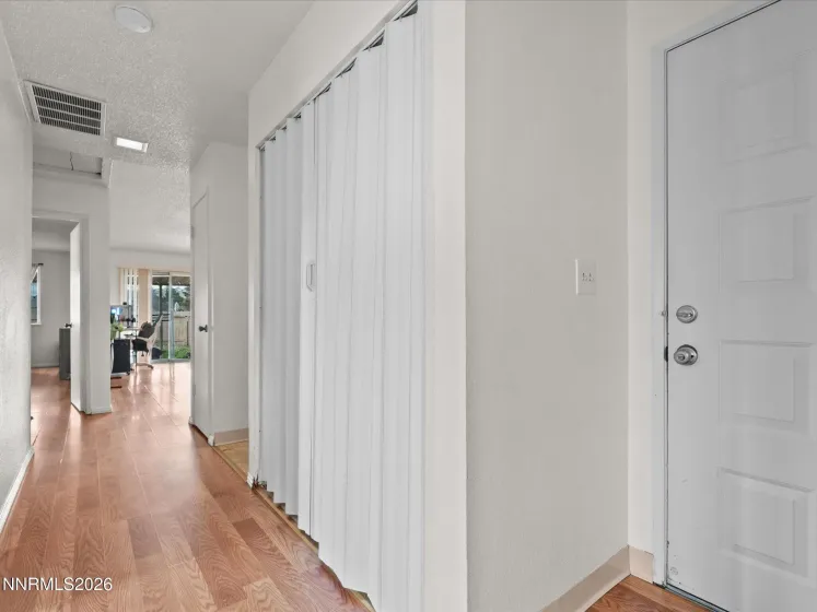 10010 Humite, Reno, Nevada 89506, 3 Bedrooms Bedrooms, ,2 BathroomsBathrooms,Residential,Residential,Humite,260001755