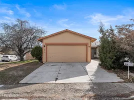 10010 Humite, Reno, Nevada 89506, 3 Bedrooms Bedrooms, ,2 BathroomsBathrooms,Residential,Residential,Humite,260001755