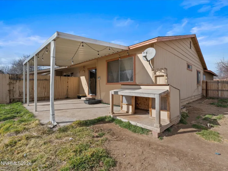 10010 Humite, Reno, Nevada 89506, 3 Bedrooms Bedrooms, ,2 BathroomsBathrooms,Residential,Residential,Humite,260001755