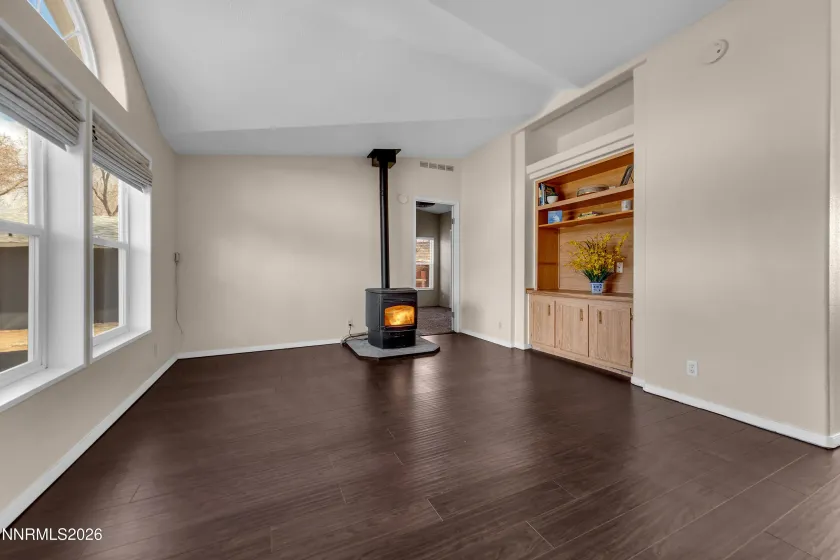 3620 Esmeralda, Washoe Valley, Nevada 89704, 3 Bedrooms Bedrooms, ,2 BathroomsBathrooms,Residential,Residential,Esmeralda,260001756