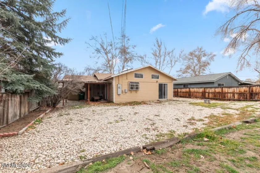 136 York, Sparks, Nevada 89431, 3 Bedrooms Bedrooms, ,2 BathroomsBathrooms,Residential,Residential,York,260001757