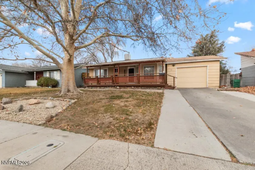 136 York, Sparks, Nevada 89431, 3 Bedrooms Bedrooms, ,2 BathroomsBathrooms,Residential,Residential,York,260001757