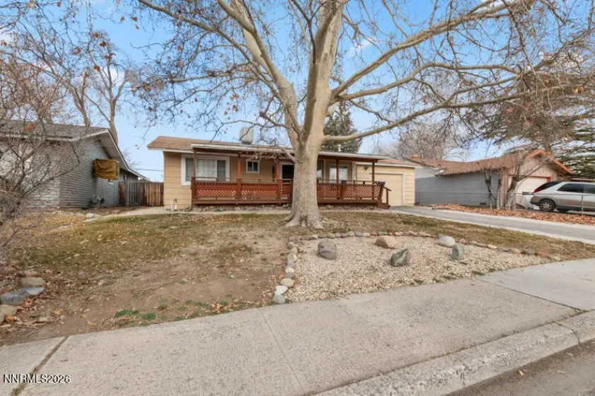 136 York, Sparks, Nevada 89431, 3 Bedrooms Bedrooms, ,2 BathroomsBathrooms,Residential,Residential,York,260001757