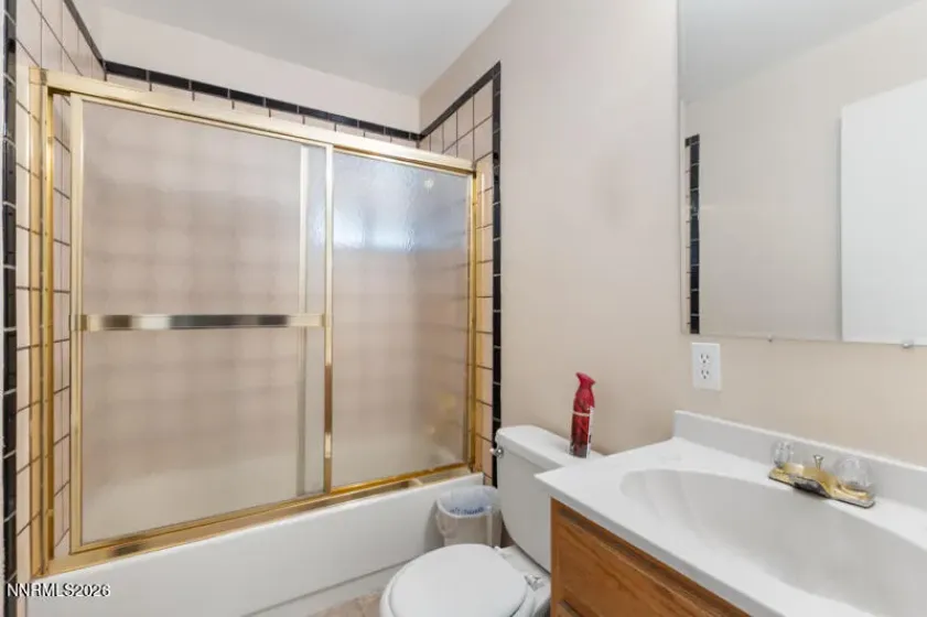 136 York, Sparks, Nevada 89431, 3 Bedrooms Bedrooms, ,2 BathroomsBathrooms,Residential,Residential,York,260001757