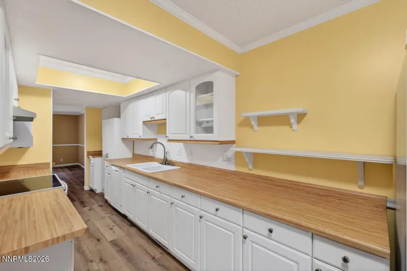 2016 Branch, Reno, Nevada 89509, 2 Bedrooms Bedrooms, ,3 BathroomsBathrooms,Residential,Residential,Branch,260001758