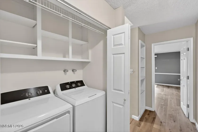 2016 Branch, Reno, Nevada 89509, 2 Bedrooms Bedrooms, ,3 BathroomsBathrooms,Residential,Residential,Branch,260001758