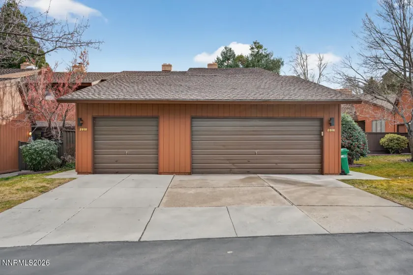 2016 Branch, Reno, Nevada 89509, 2 Bedrooms Bedrooms, ,3 BathroomsBathrooms,Residential,Residential,Branch,260001758