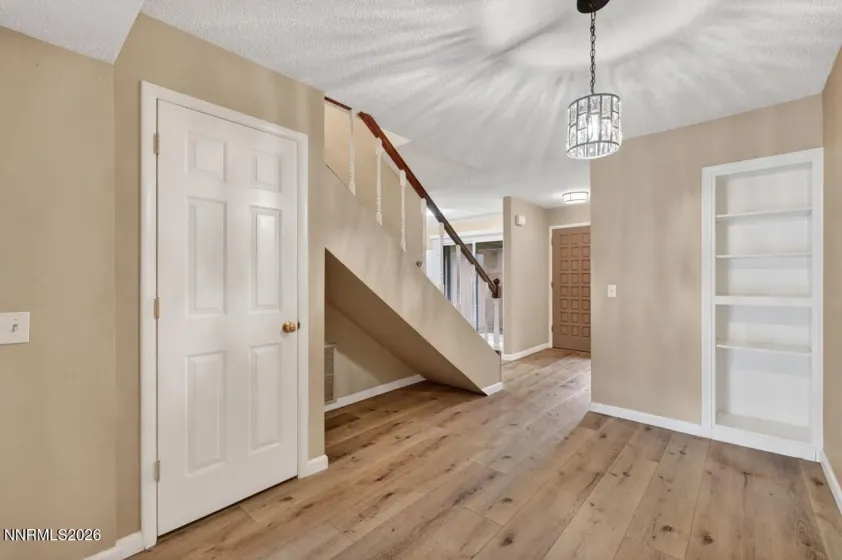 2016 Branch, Reno, Nevada 89509, 2 Bedrooms Bedrooms, ,3 BathroomsBathrooms,Residential,Residential,Branch,260001758