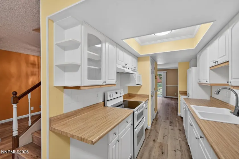 2016 Branch, Reno, Nevada 89509, 2 Bedrooms Bedrooms, ,3 BathroomsBathrooms,Residential,Residential,Branch,260001758