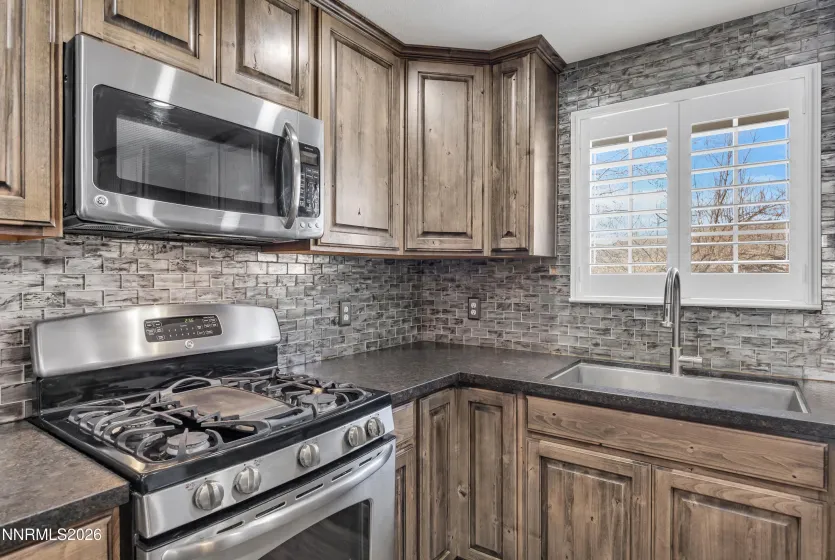 1564 Shirley, Minden, Nevada 89423, 3 Bedrooms Bedrooms, ,2 BathroomsBathrooms,Residential,Residential,Shirley,260001759