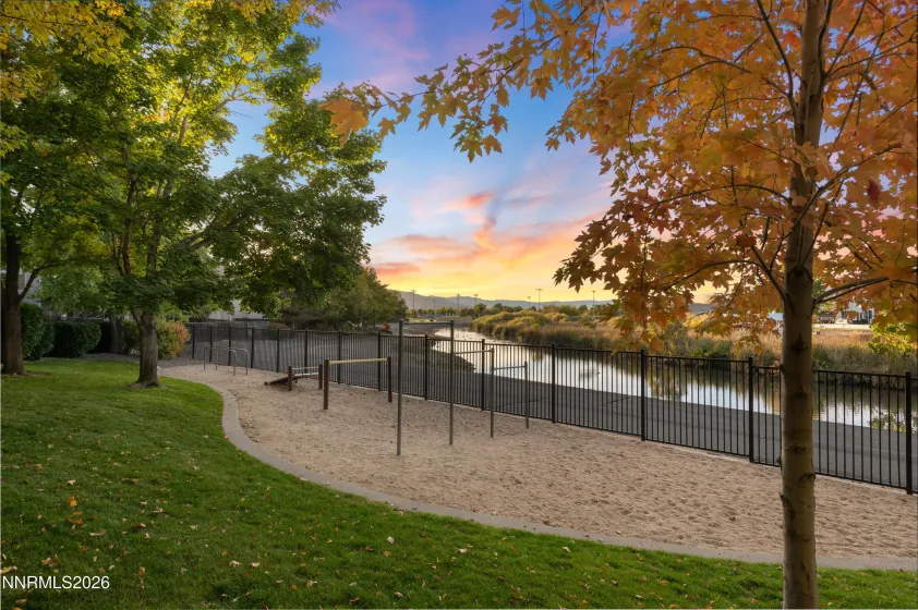 5279 Mira Loma, Reno, Nevada 89502, 4 Bedrooms Bedrooms, ,4 BathroomsBathrooms,Residential,Residential,Mira Loma,260001761