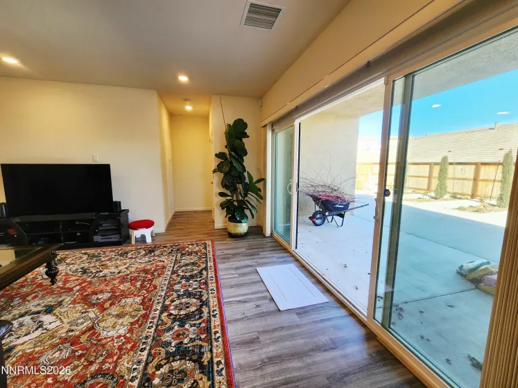 7962 Flint Springs, Sun Valley, Nevada 89433, 4 Bedrooms Bedrooms, ,2 BathroomsBathrooms,Residential,Residential,Flint Springs,260001765