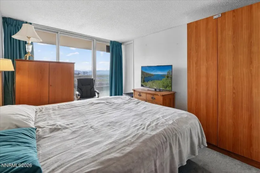 100 Arlington, Reno, Nevada 89501, 2 Bedrooms Bedrooms, ,2 BathroomsBathrooms,Residential,Residential,Arlington,260001767