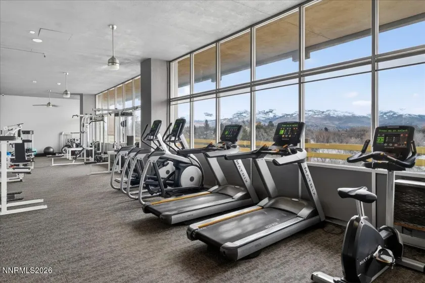 100 Arlington, Reno, Nevada 89501, 2 Bedrooms Bedrooms, ,2 BathroomsBathrooms,Residential,Residential,Arlington,260001767