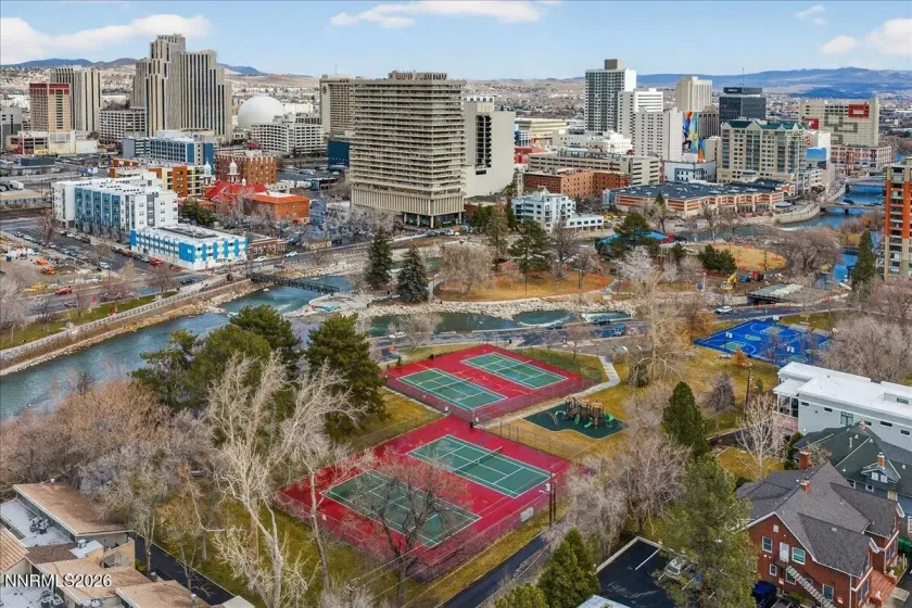 100 Arlington, Reno, Nevada 89501, 2 Bedrooms Bedrooms, ,2 BathroomsBathrooms,Residential,Residential,Arlington,260001767