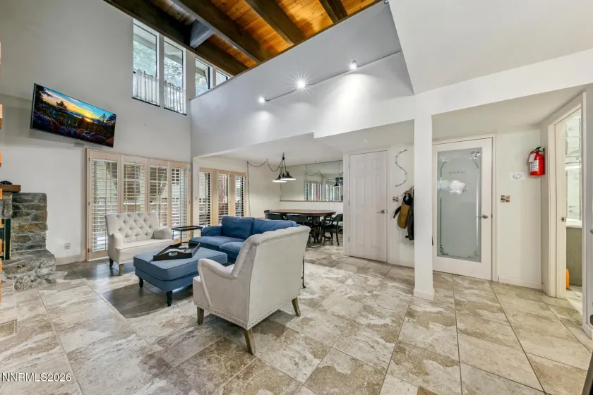 120 Country Club, Incline Village, Nevada 89451, ,3 BathroomsBathrooms,Residential,Residential,Country Club,260001771