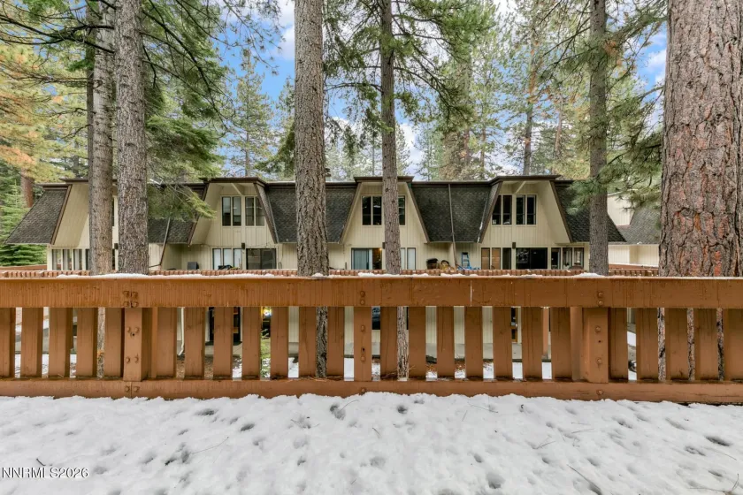 120 Country Club, Incline Village, Nevada 89451, ,3 BathroomsBathrooms,Residential,Residential,Country Club,260001771