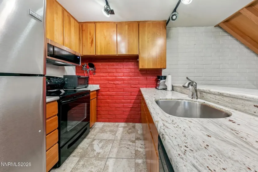 120 Country Club, Incline Village, Nevada 89451, ,3 BathroomsBathrooms,Residential,Residential,Country Club,260001771