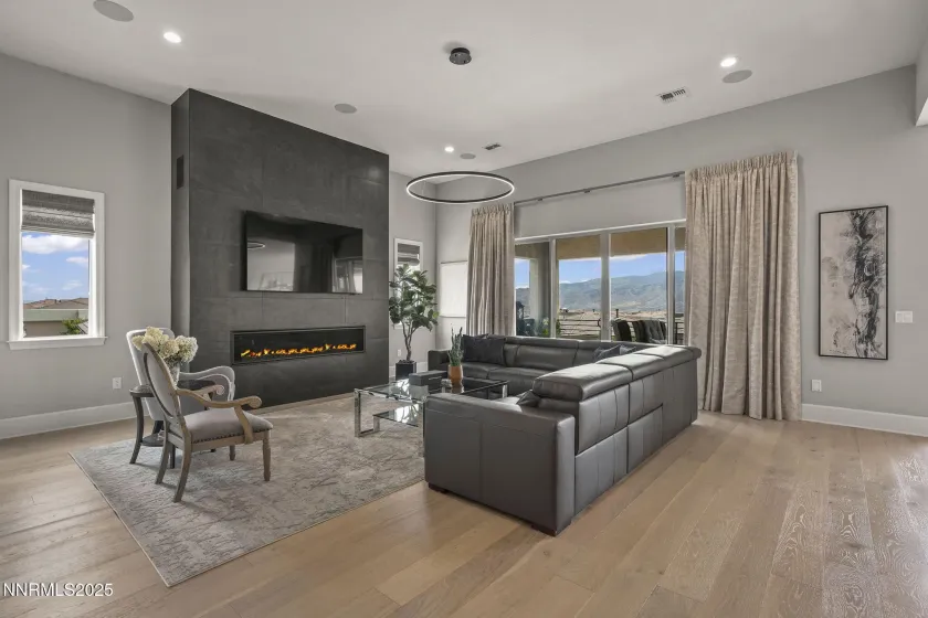 9028 Iron Sky, Reno, Nevada 89523, 5 Bedrooms Bedrooms, ,6 BathroomsBathrooms,Residential,Residential,Iron Sky,260001772