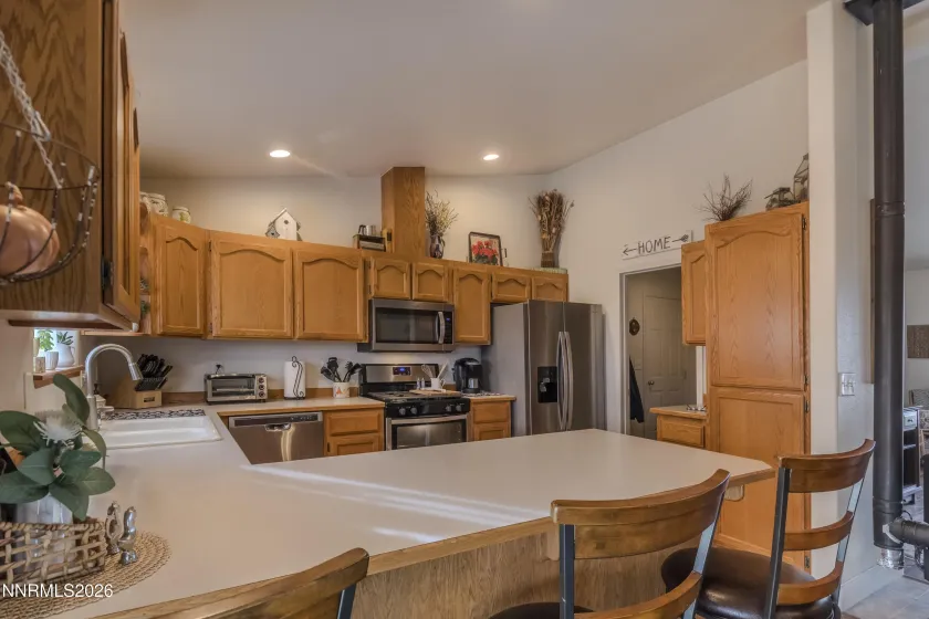 2875 Horseshoe, Fernley, Nevada 89408, 3 Bedrooms Bedrooms, ,2 BathroomsBathrooms,Residential,Residential,Horseshoe,260001777