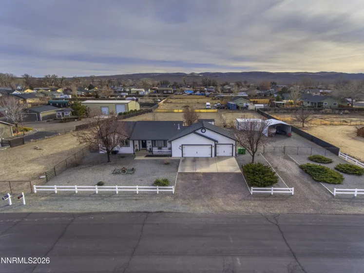 2875 Horseshoe, Fernley, Nevada 89408, 3 Bedrooms Bedrooms, ,2 BathroomsBathrooms,Residential,Residential,Horseshoe,260001777