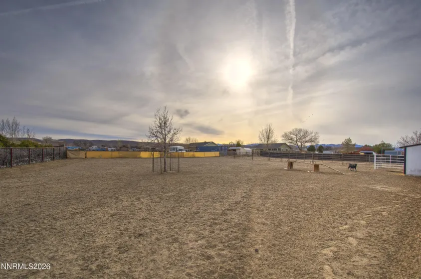 2875 Horseshoe, Fernley, Nevada 89408, 3 Bedrooms Bedrooms, ,2 BathroomsBathrooms,Residential,Residential,Horseshoe,260001777