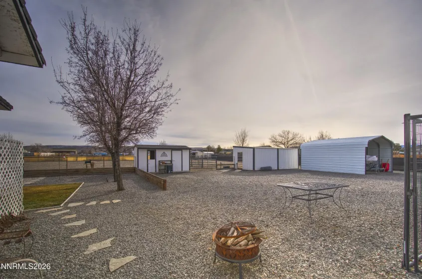 2875 Horseshoe, Fernley, Nevada 89408, 3 Bedrooms Bedrooms, ,2 BathroomsBathrooms,Residential,Residential,Horseshoe,260001777