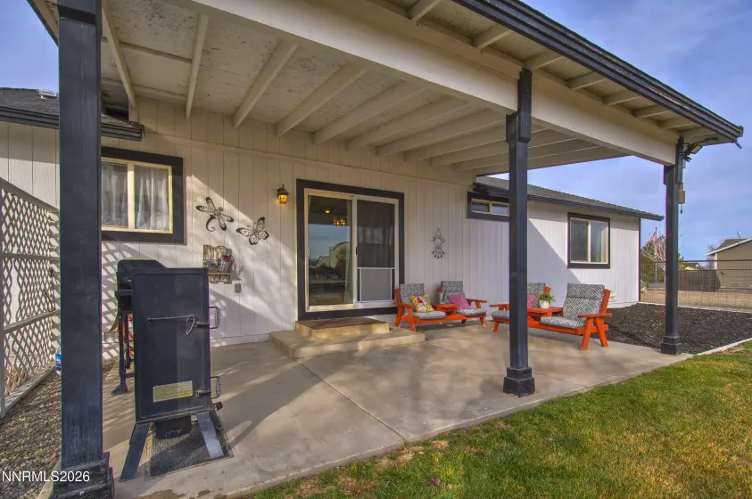 2875 Horseshoe, Fernley, Nevada 89408, 3 Bedrooms Bedrooms, ,2 BathroomsBathrooms,Residential,Residential,Horseshoe,260001777