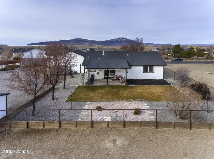 2875 Horseshoe, Fernley, Nevada 89408, 3 Bedrooms Bedrooms, ,2 BathroomsBathrooms,Residential,Residential,Horseshoe,260001777