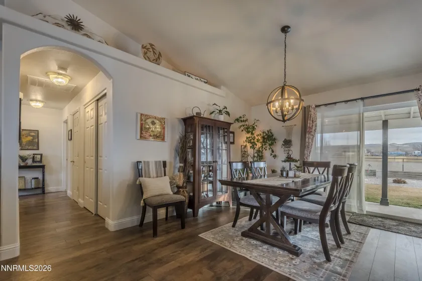 2875 Horseshoe, Fernley, Nevada 89408, 3 Bedrooms Bedrooms, ,2 BathroomsBathrooms,Residential,Residential,Horseshoe,260001777