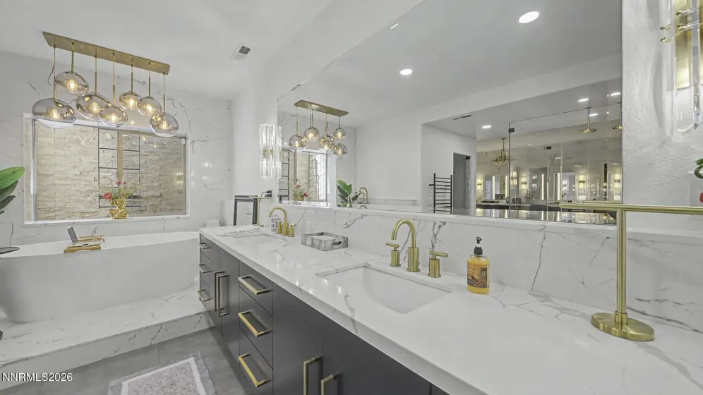 2170 Hunter Lake, Reno, Nevada 89509, 5 Bedrooms Bedrooms, ,4 BathroomsBathrooms,Residential,Residential,Hunter Lake,260001778