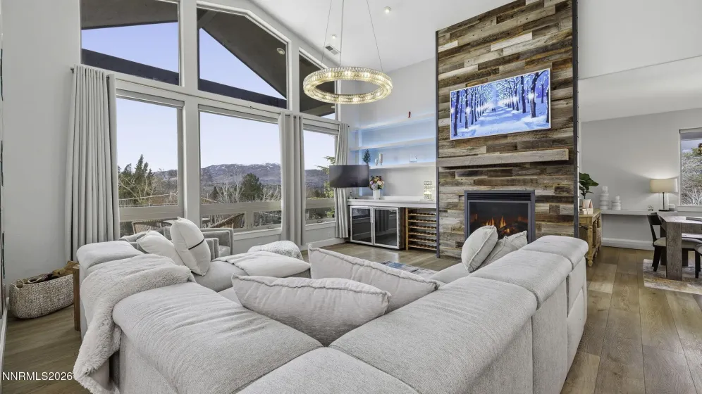 2170 Hunter Lake, Reno, Nevada 89509, 5 Bedrooms Bedrooms, ,4 BathroomsBathrooms,Residential,Residential,Hunter Lake,260001778